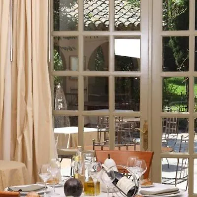 Les Agassins Hotel 4*