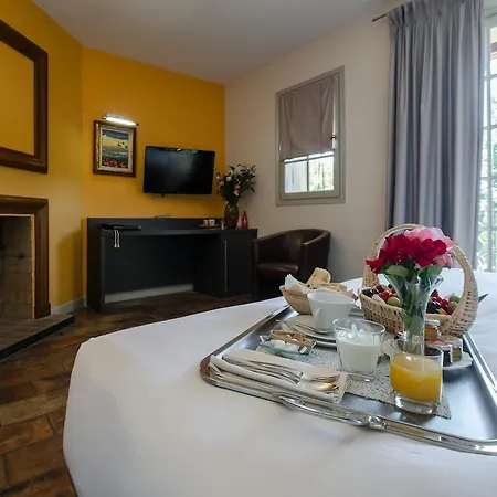 Hotel Les Agassins 4*