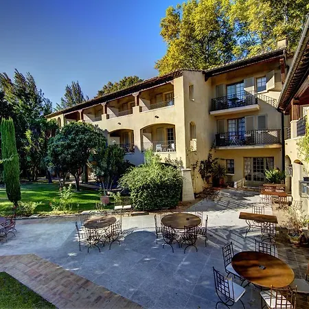 Les Agassins Hotel