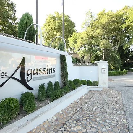 Les Agassins 4* Avignon