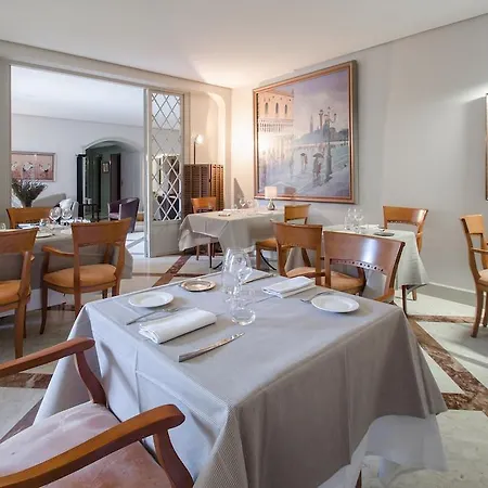Hotel Les Agassins